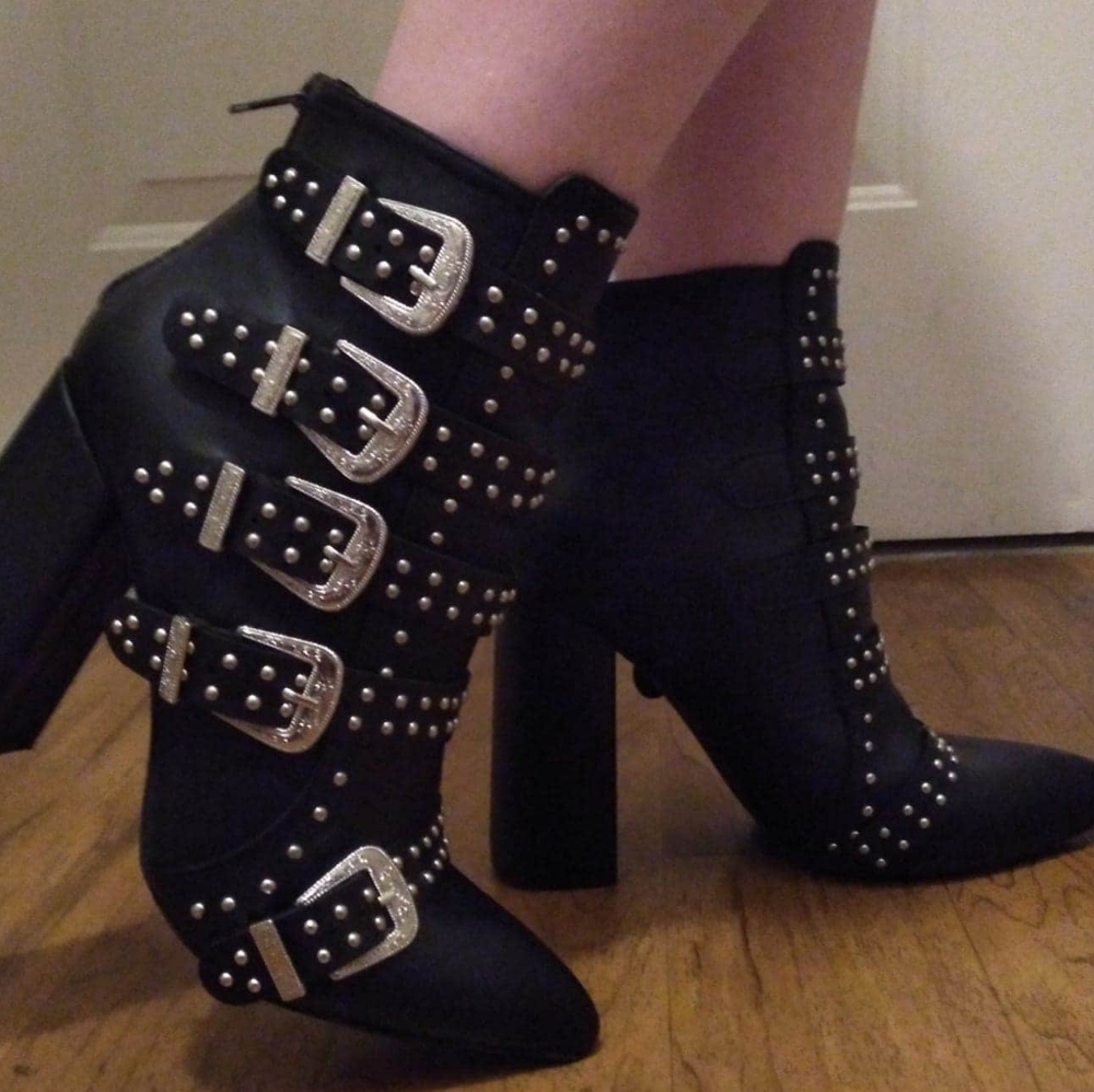👢NWOT!!!Wild Diva Ankle Boots